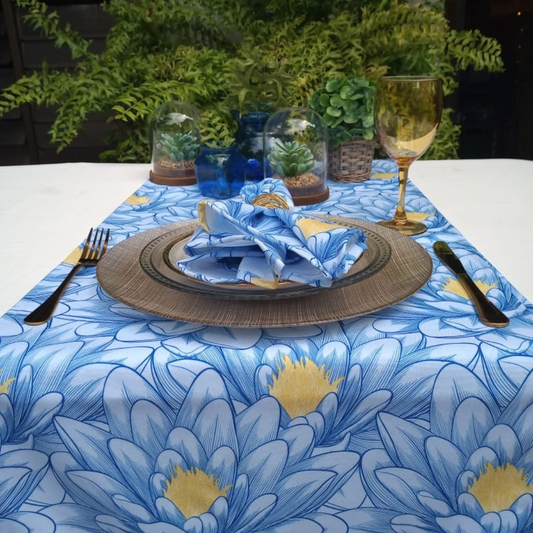 camino-de-mesa-coleccion-dilo-con-flores-flores-azules1